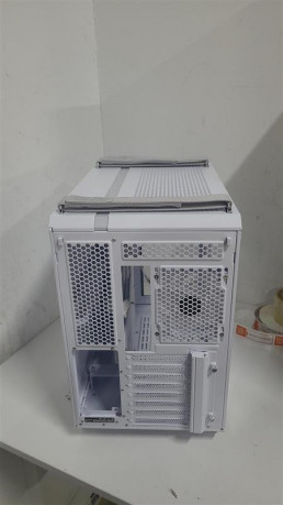 ASUS GT502 PLUS TUF GAMING CASE TG WHITE(OUTLET)